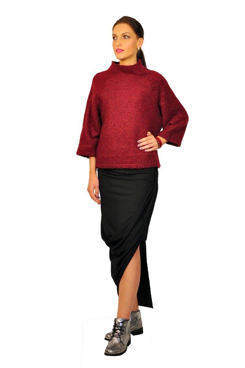 Produse noi Fuste Piesa esentiala a oricarei garderobe, fusta te ajuta sa creezi tinute remarcabile indiferent de stil. Office, casual sau elegant, exista modele potrivite fiecarei varste si forme a corpului.