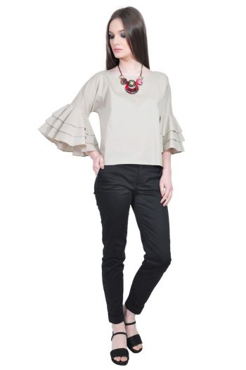 bluza bej de dama cu volane la maneci D2511 RVL