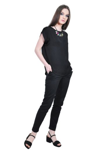 Bluza neagra de dama, RVL