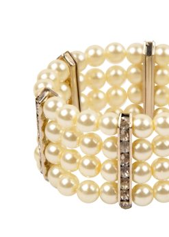Bratara Pearls and Moments
