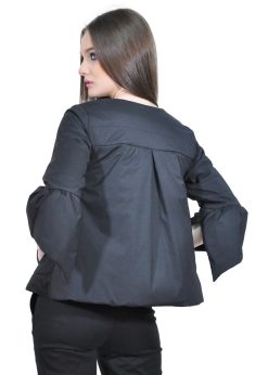 Jacheta neagra de dama, RVL