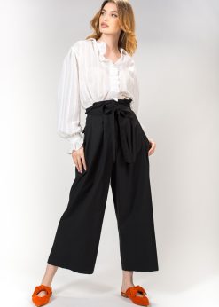 Pantalon negru, RVL