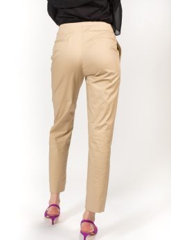 Pantalon bej de dama, RVL