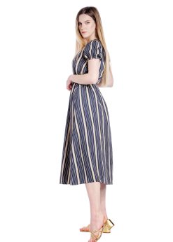 Rochie in bleumarin dungi