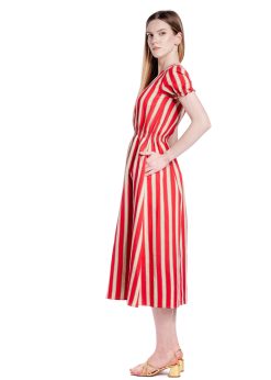 Rochie in rosu dungi